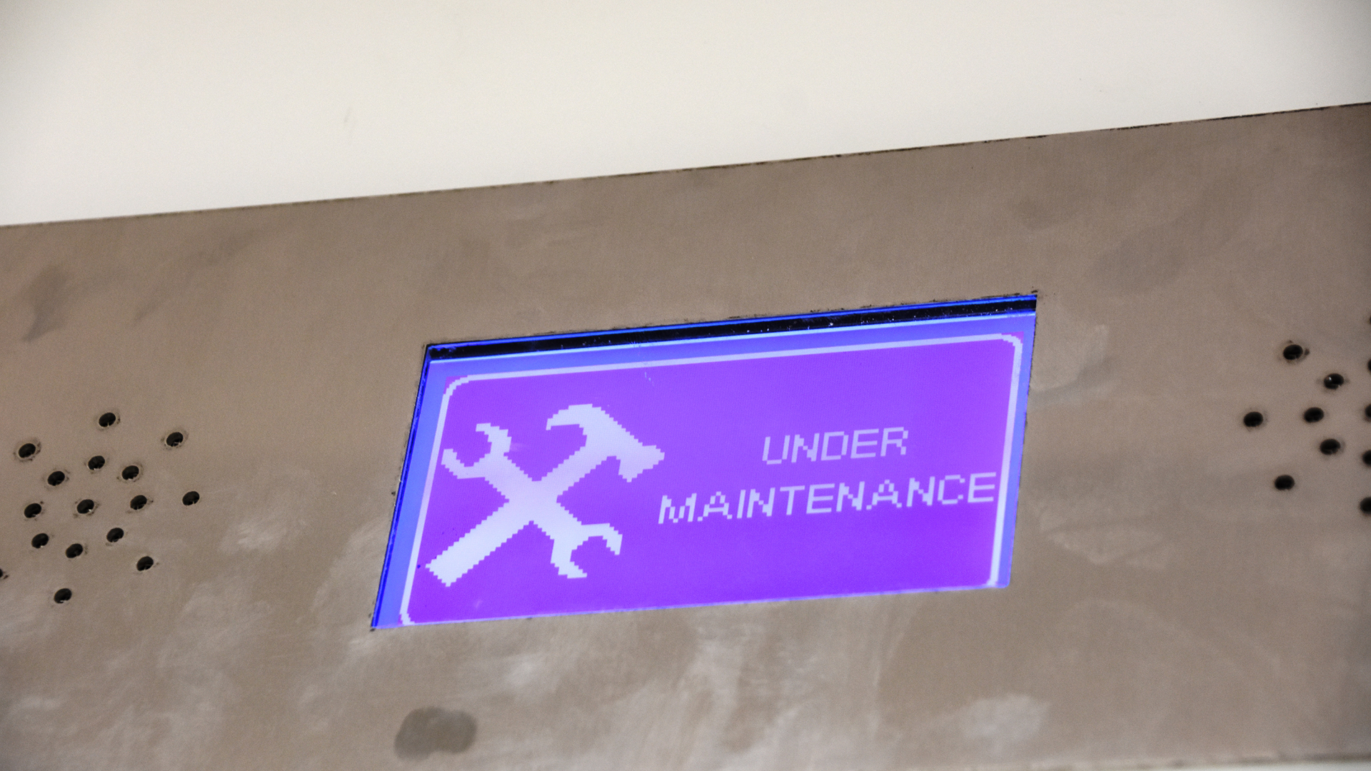 How To Prevent Downtime with Emergency Elevator Maintenance